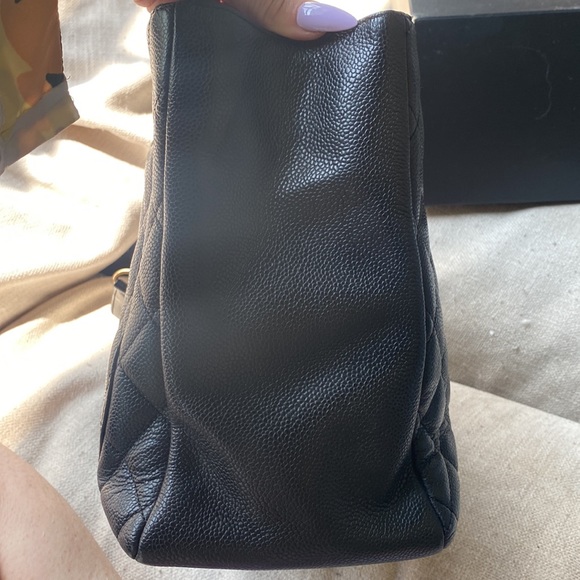Chanel caviar grand shopping tote - Picture 8 of 17